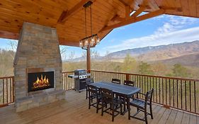Misty Mountain Adventure Lodge