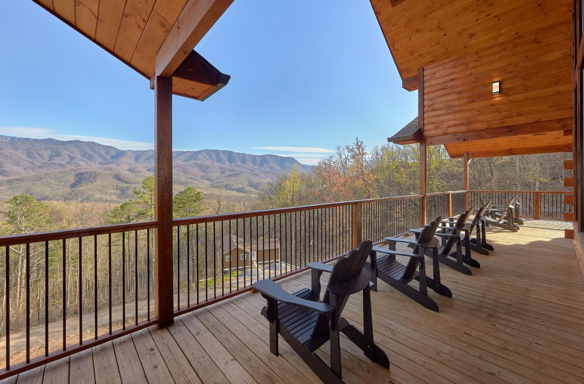 Misty Mountain Adventure Lodge Gatlinburg Exterior photo